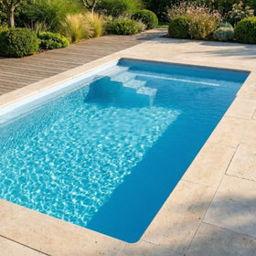 PISCINE COQUE 4,3 x 2,3 m